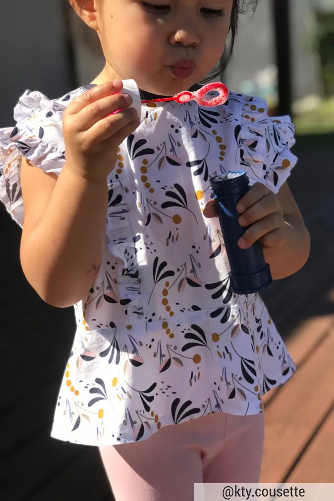 Réalisation du patron de couture le top Mona (enfant) de Cha’ coud