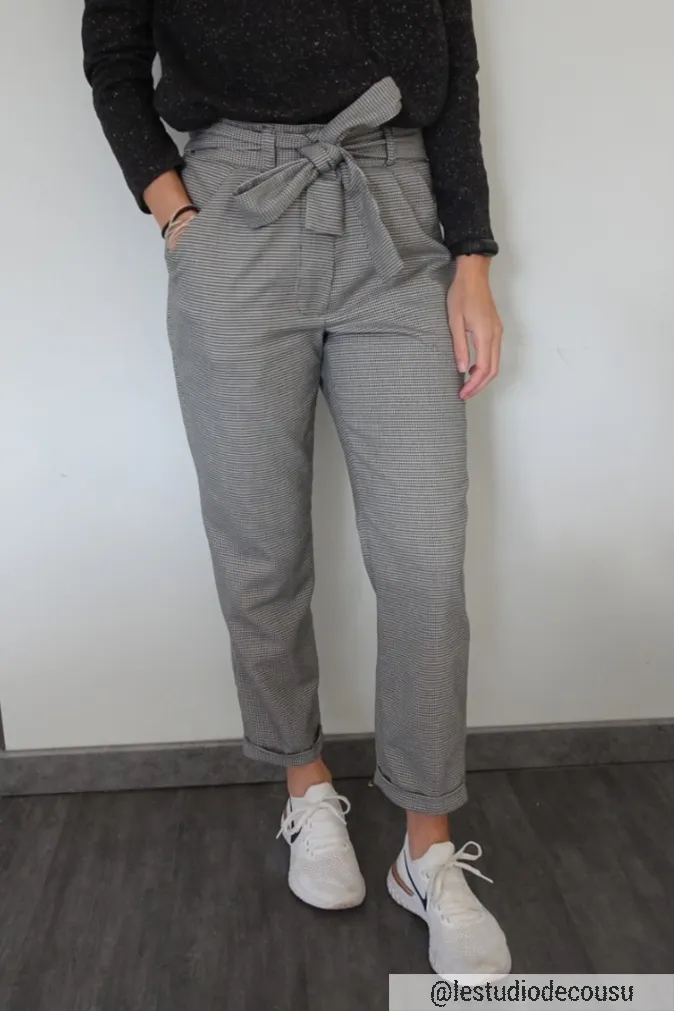 Réalisation du patron de couture du pantalon Sophie de Cha’ coud