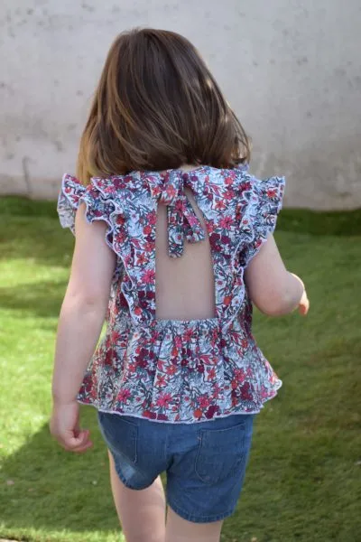 Réalisation du patron de couture le top Mona (enfant) de Cha’ coud