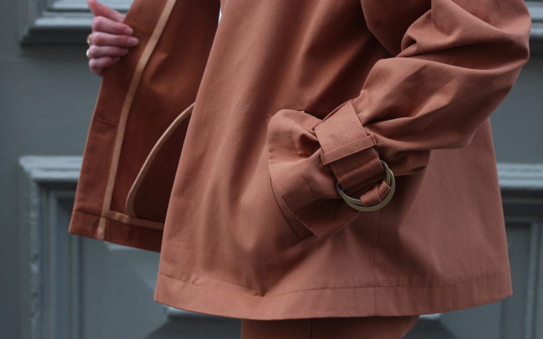 La pose de biais en angle